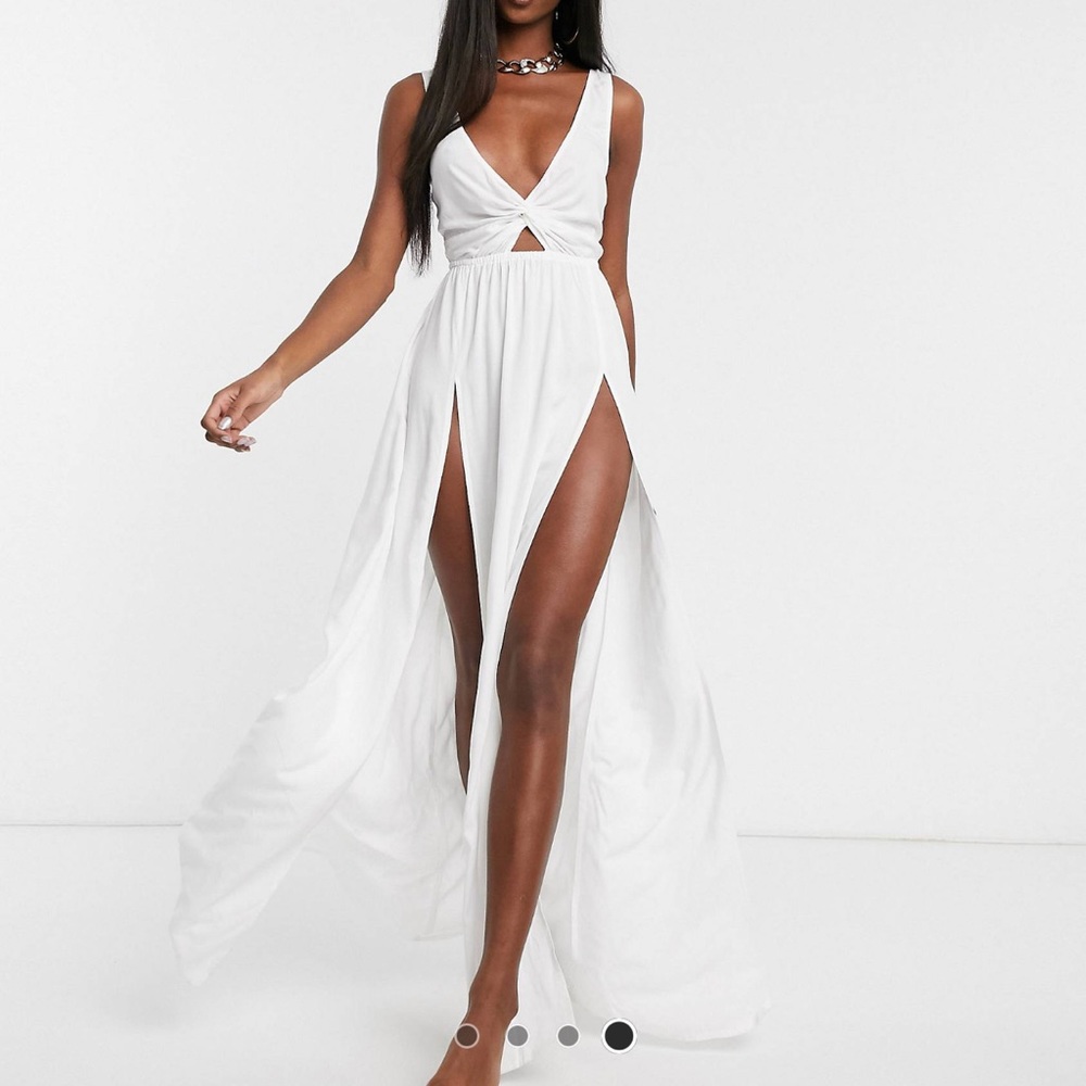 Tie back beach maxi dress with twist front detail in white